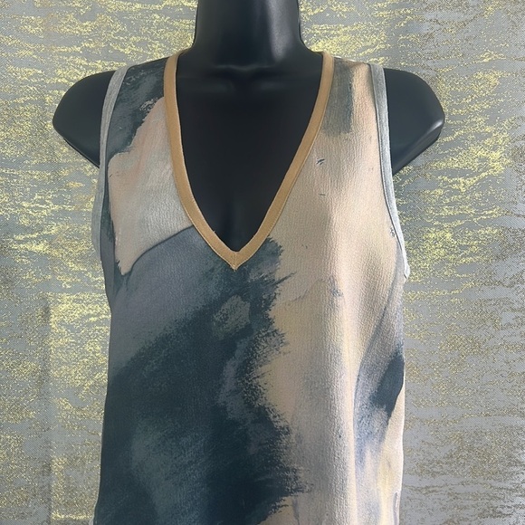 Zara Watercolor Print V-Neck Flowy Tank Size M - Picture 4 of 13